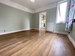 CHAPEL ROAD- click for photo gallery